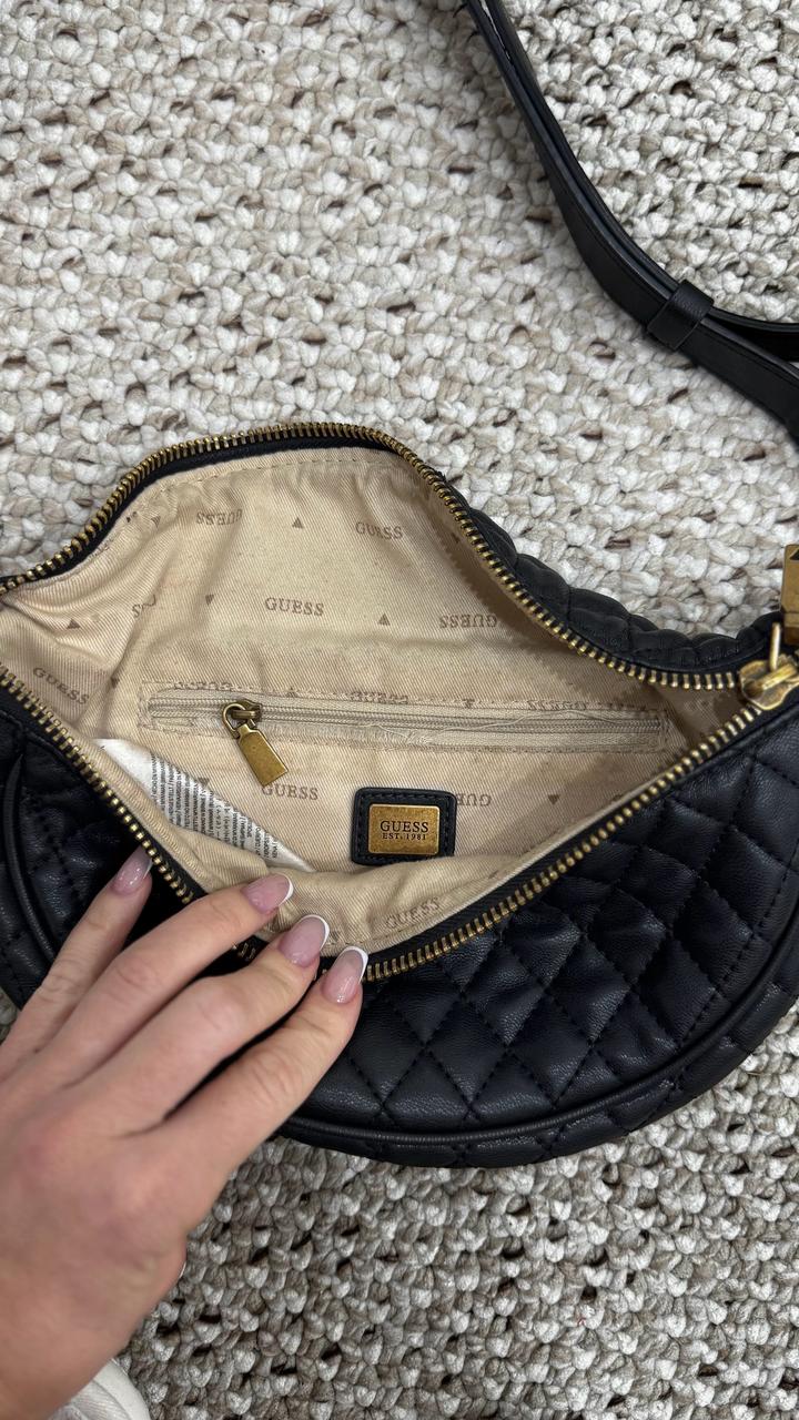 Сумка Guess