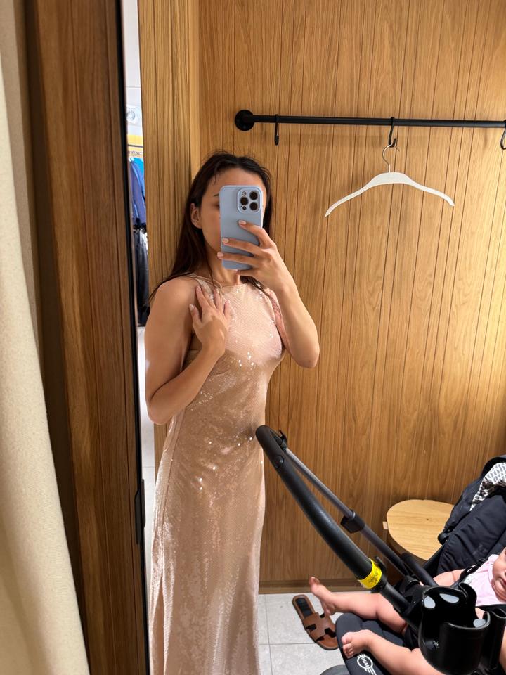 Нарядное платье