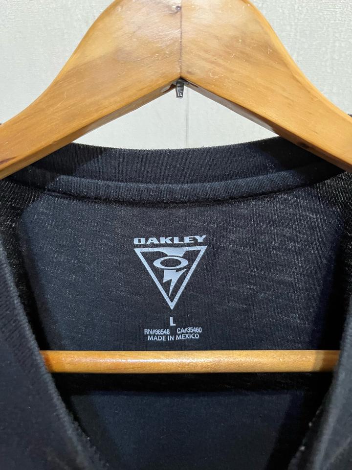футболка Oakley