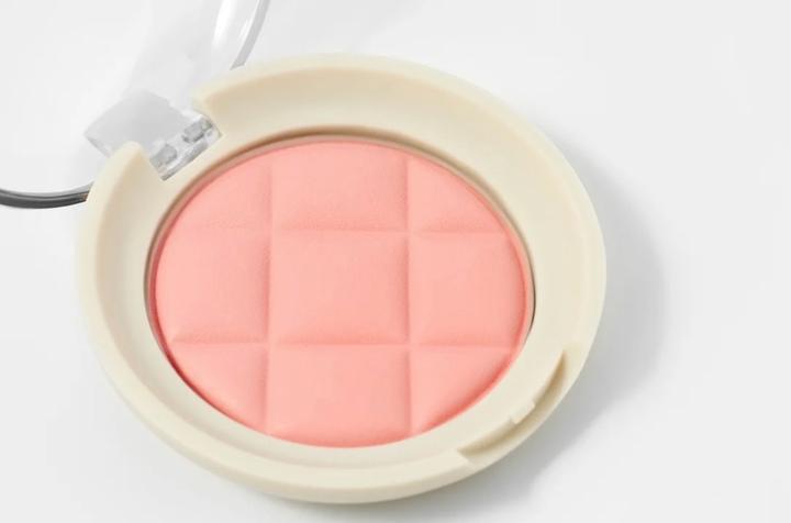 UNLEASHIA butter waffle dough blusher