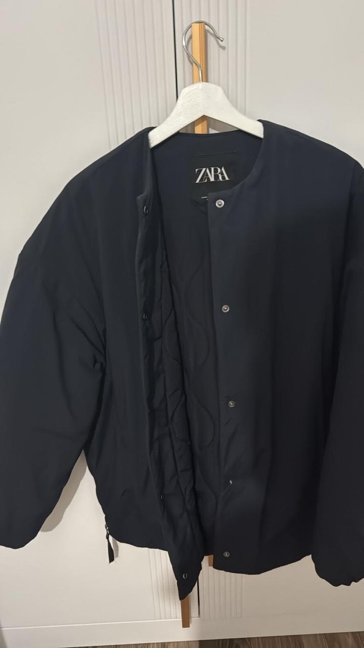 Темно синяя демисезонная куртка Zara