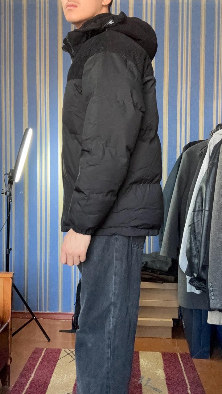 Мусжкой пуховик L