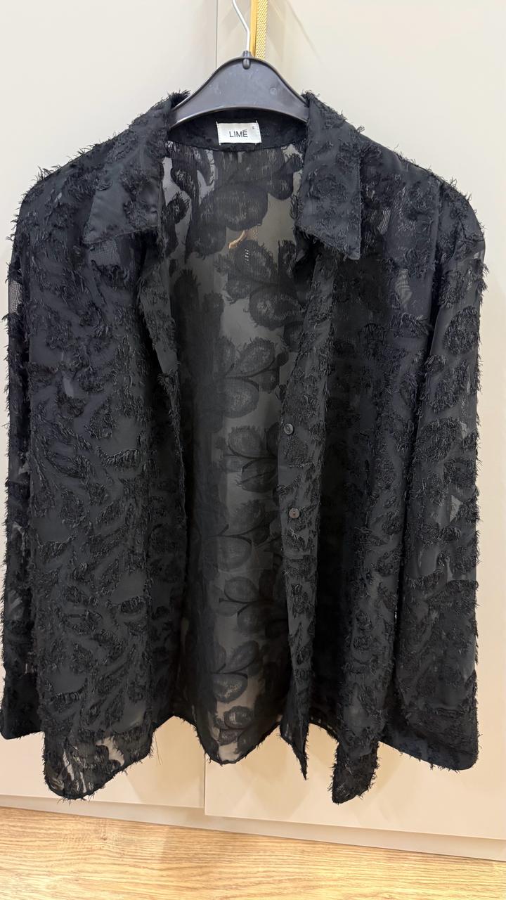 Красивая блузка Lime