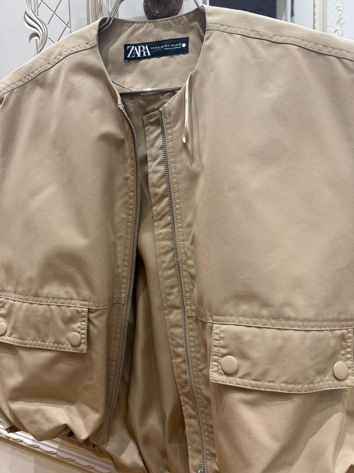 Жилетка Zara