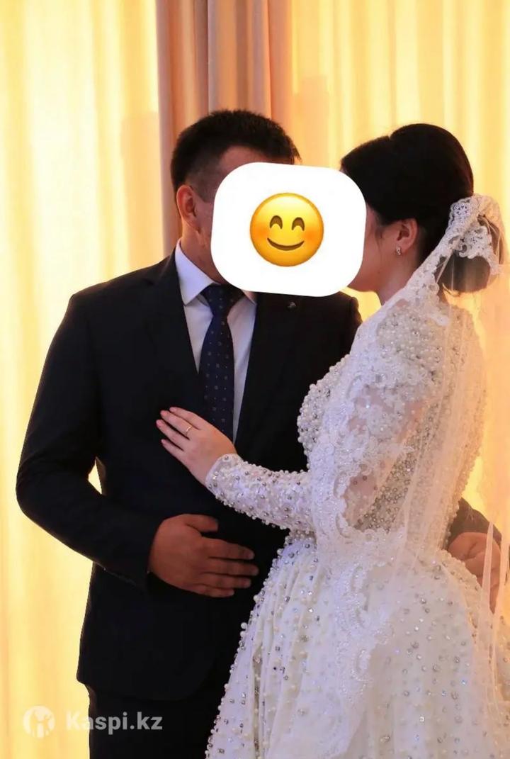 Свадебное платье от дизайнера Наиля Байкучукова