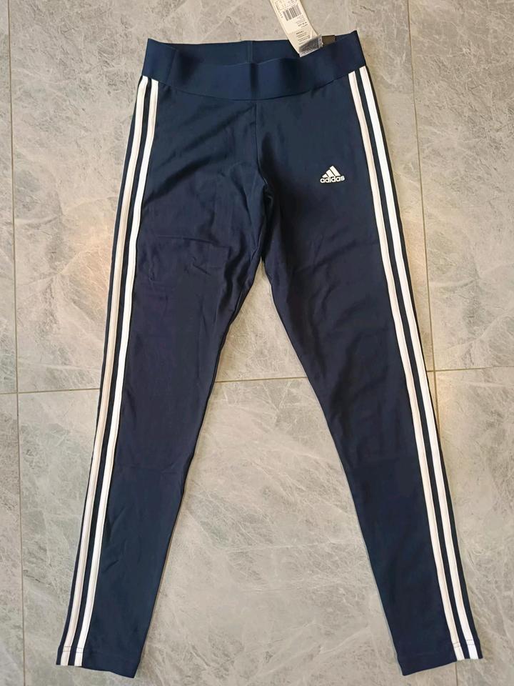 Леггинсы Adidas, размер S/M, новые