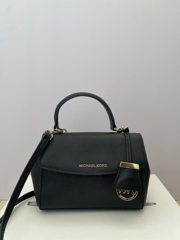 Сумка кроссбади Michael Kors