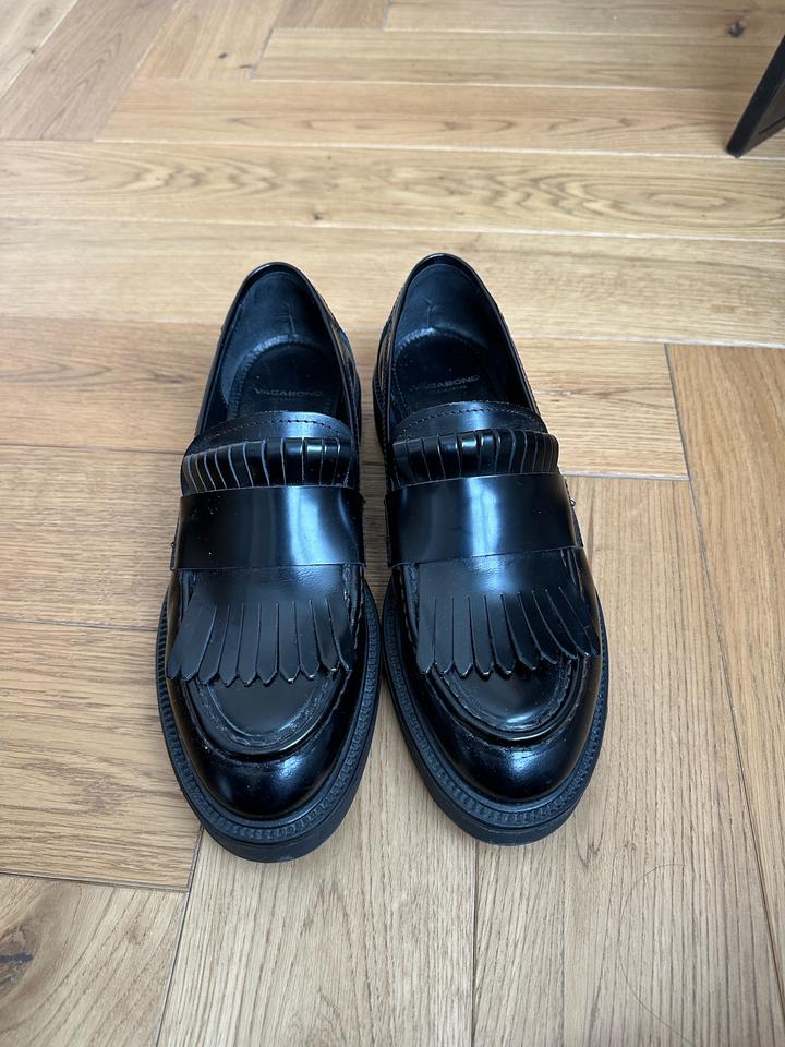 Лоферы из натуральной кожи VAGABOND