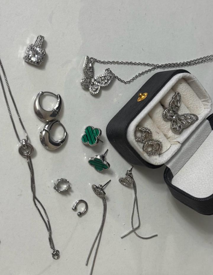 украшение бижутерия серебристые