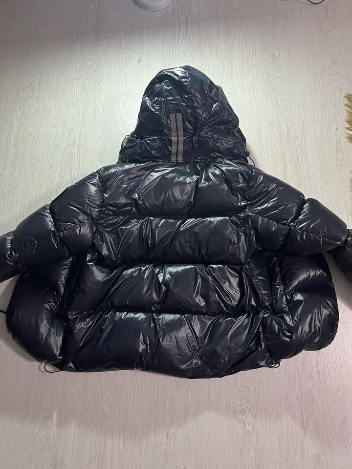Пуховик Canada Goose