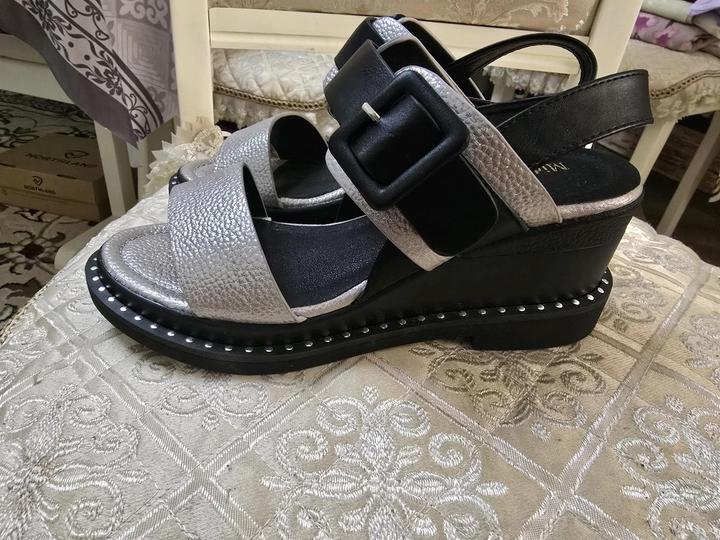 Босоножки Mido Fabiani