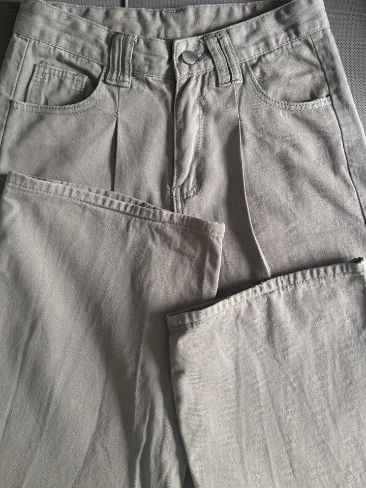 легкие джинсы