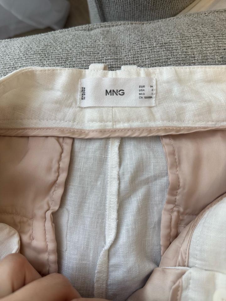 Брючный костюм лён Mango