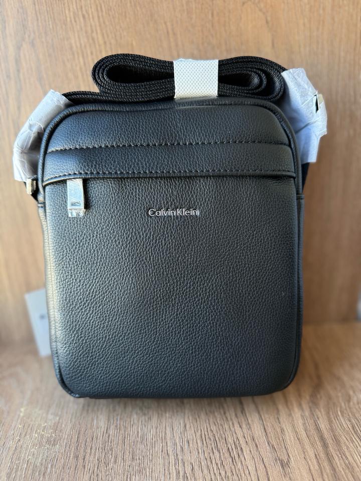 Calvin Klein барсетка