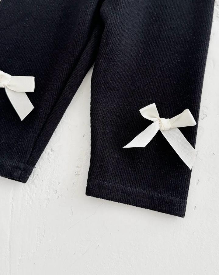 Новый костюм на 2-3 годика