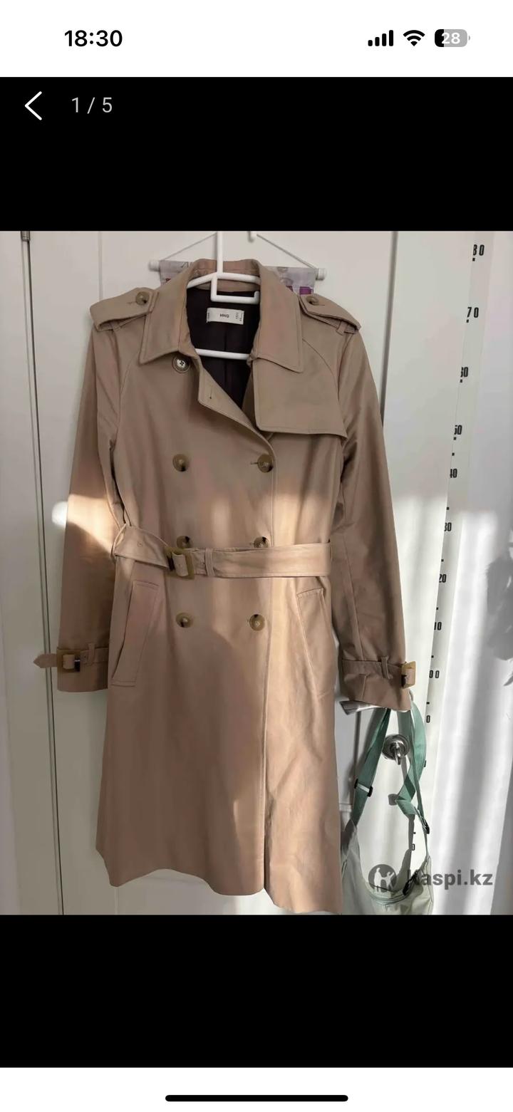 Плащ Тренч от mango