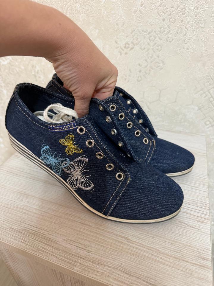 Кросовки джинсовые