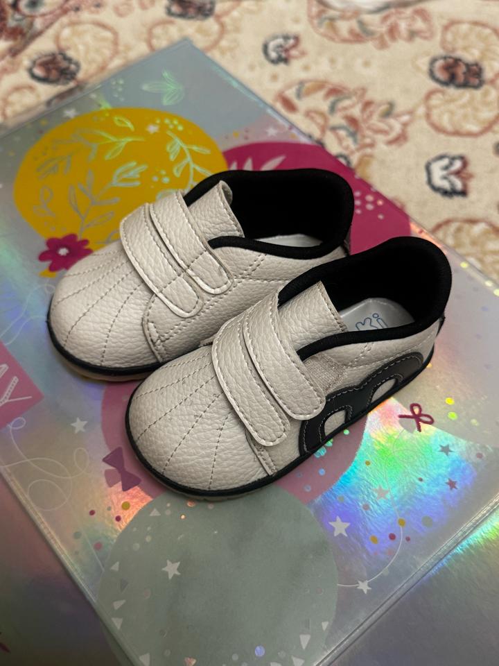 Детские кожаные босоножки