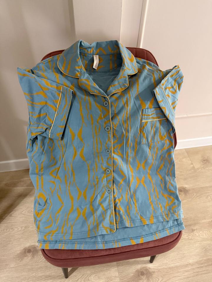 Пижамный костюм