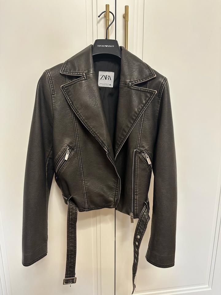 Кожанная куртка Zara