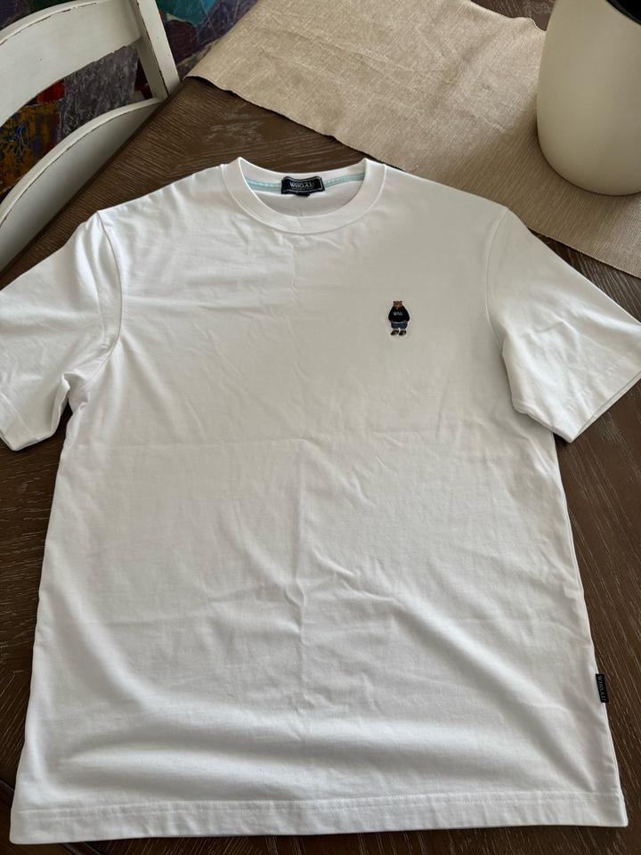 Футболка who.a.u