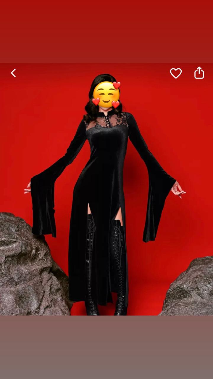 Дизайнерское бархатное платье