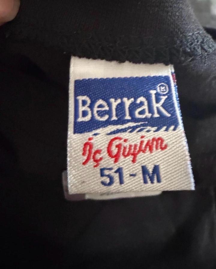 Футболка Berrak черный Размер М
