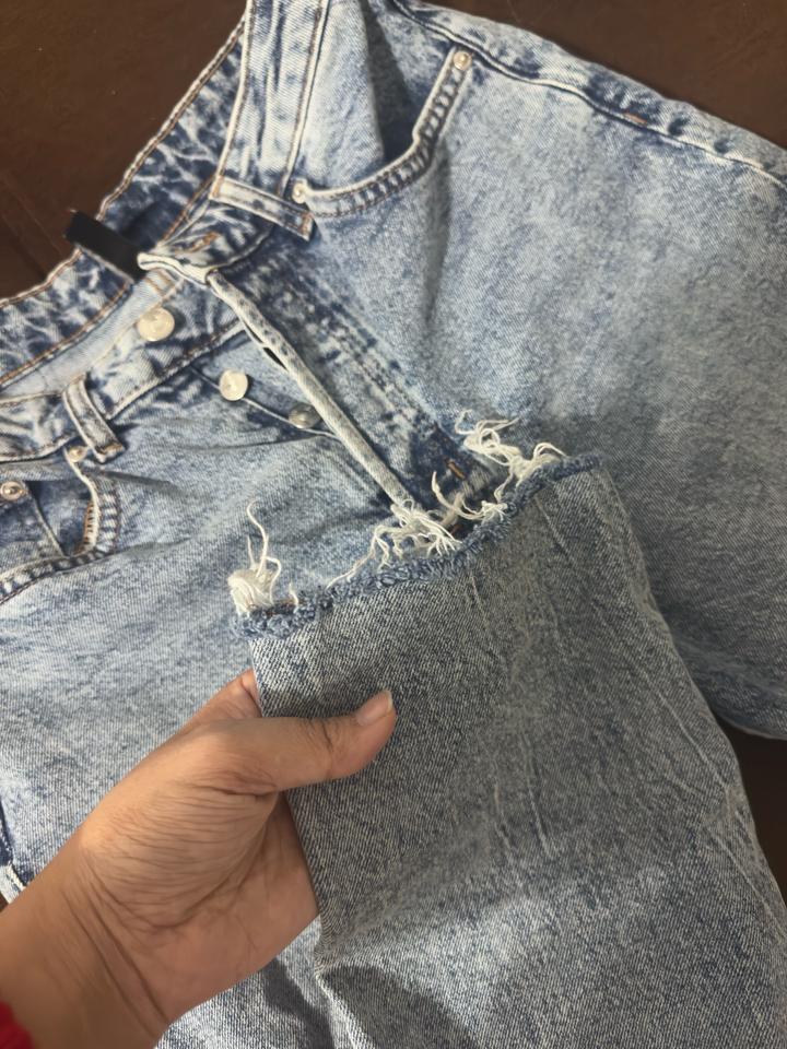 Джинсы Bershka