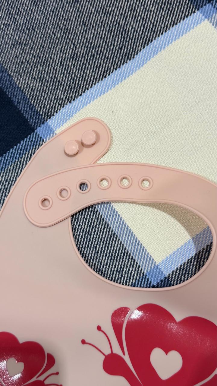 Нагрудник силиконовый новый