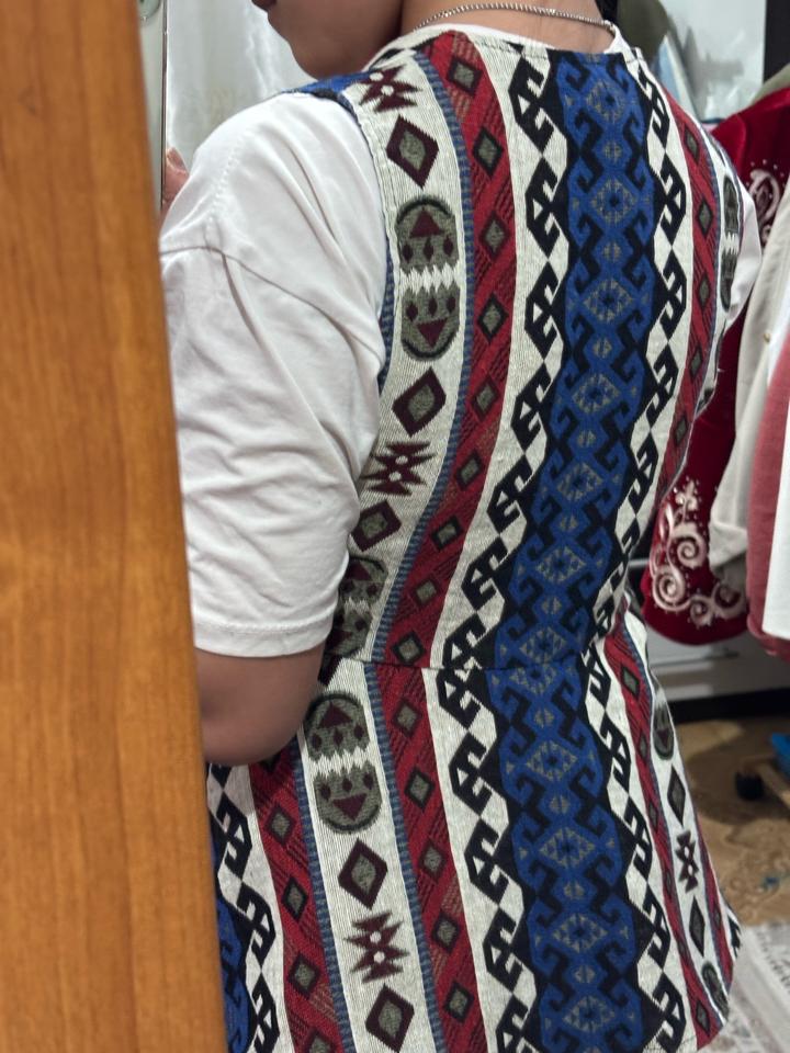 Национальный жилетка