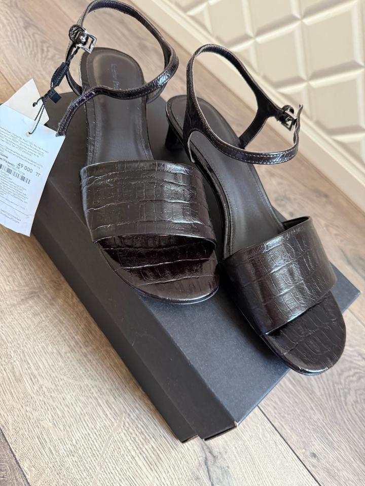 Босоножки Massimo dutti