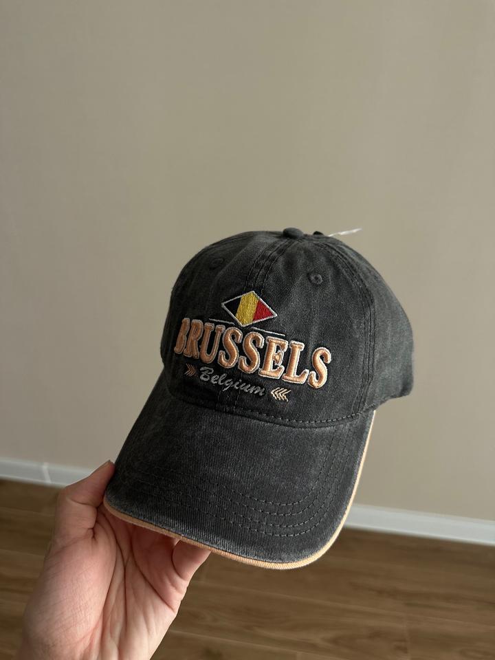 Кепка новая