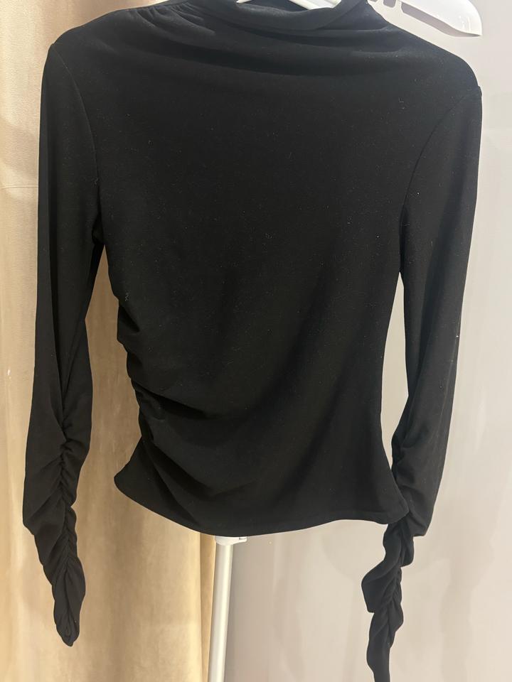 водолазка pretty little thing