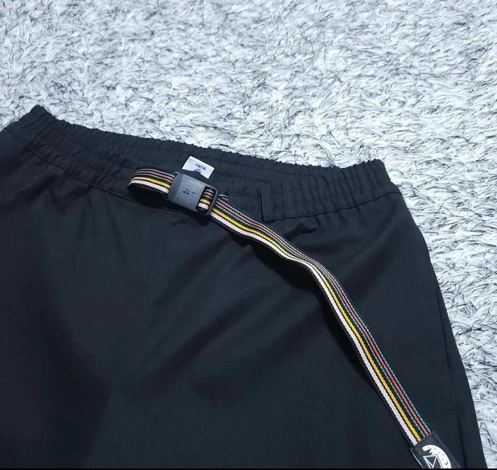 Reebok шорты оригинал S 44-46