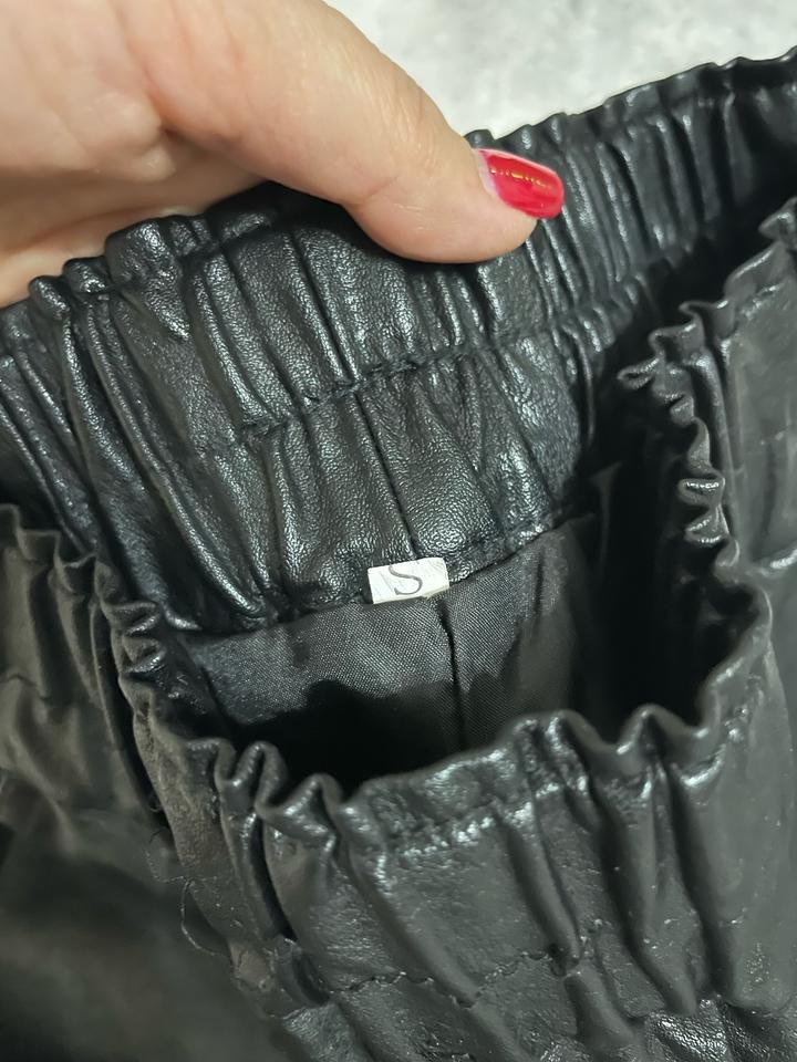 Шорты женские