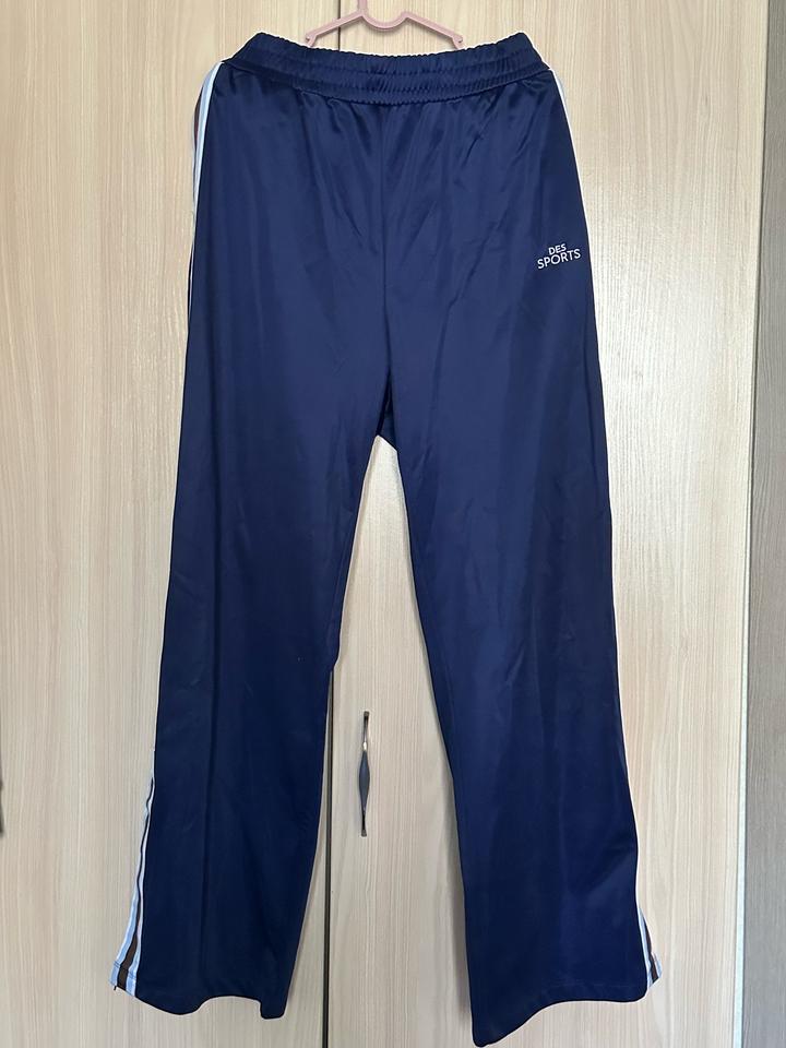 Штаны на флисе с лампасами