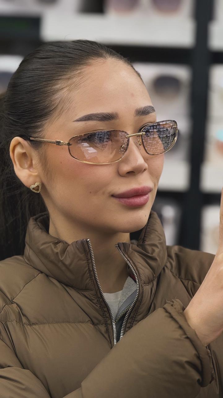 Очки MiuMiu