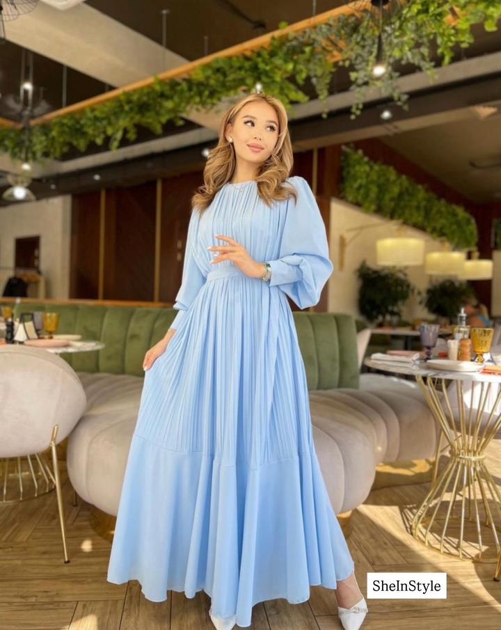 Голубой нежный платья