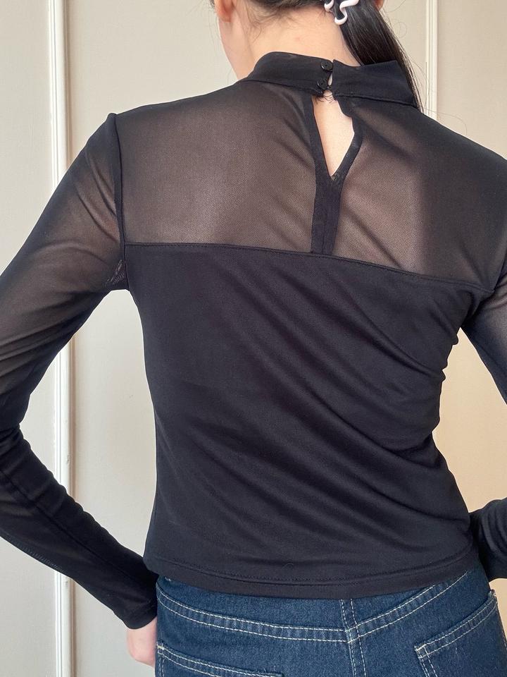 Черный лонгслив / водолазка с сеткой в стиле Pinterest