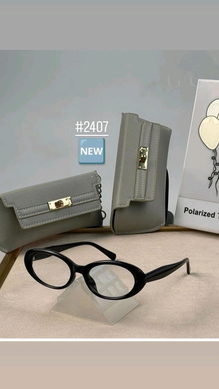 Новинка Люкс качество 😍 очень удобная посадка ✨ подходит на средние и узкие лица