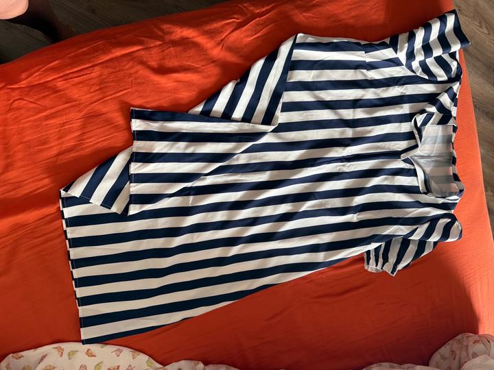 Платье в полоску