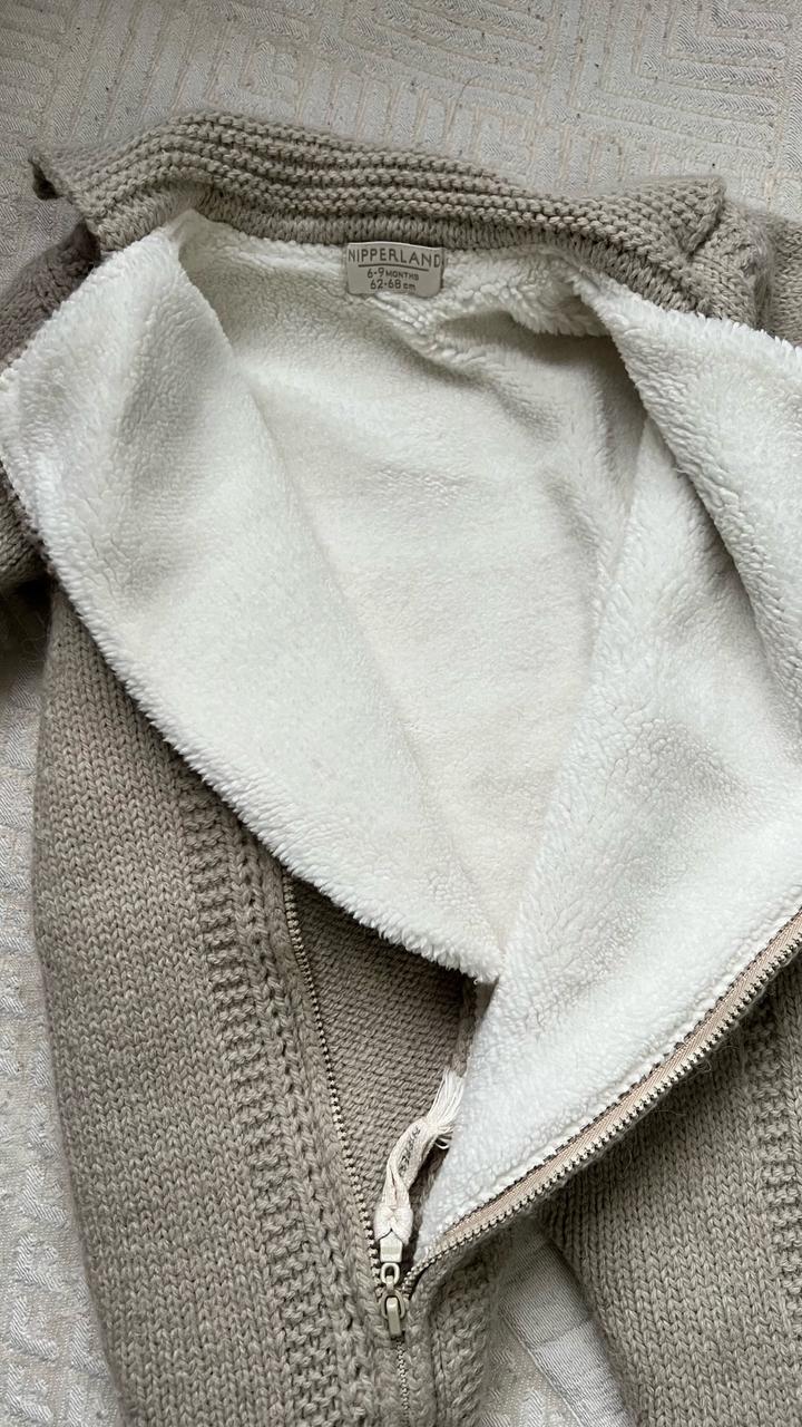 Теплая вязаная комбинезон