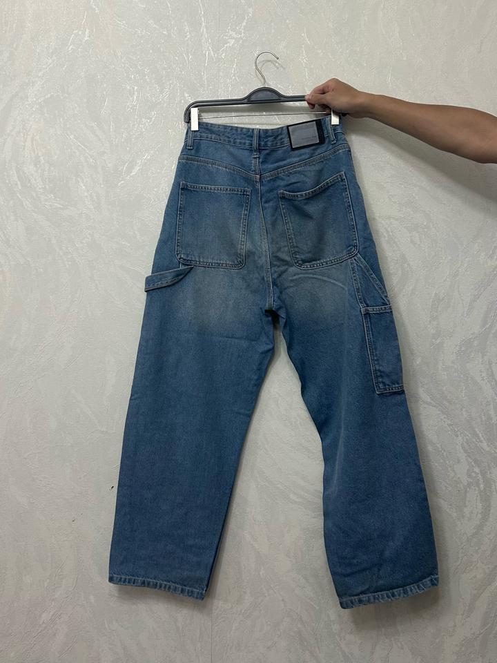 Джинсы BERSHKA