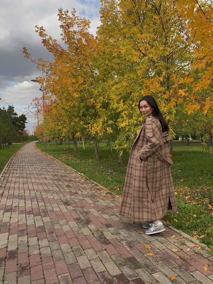 пальто от казахстанского бренда Aya Rabbim