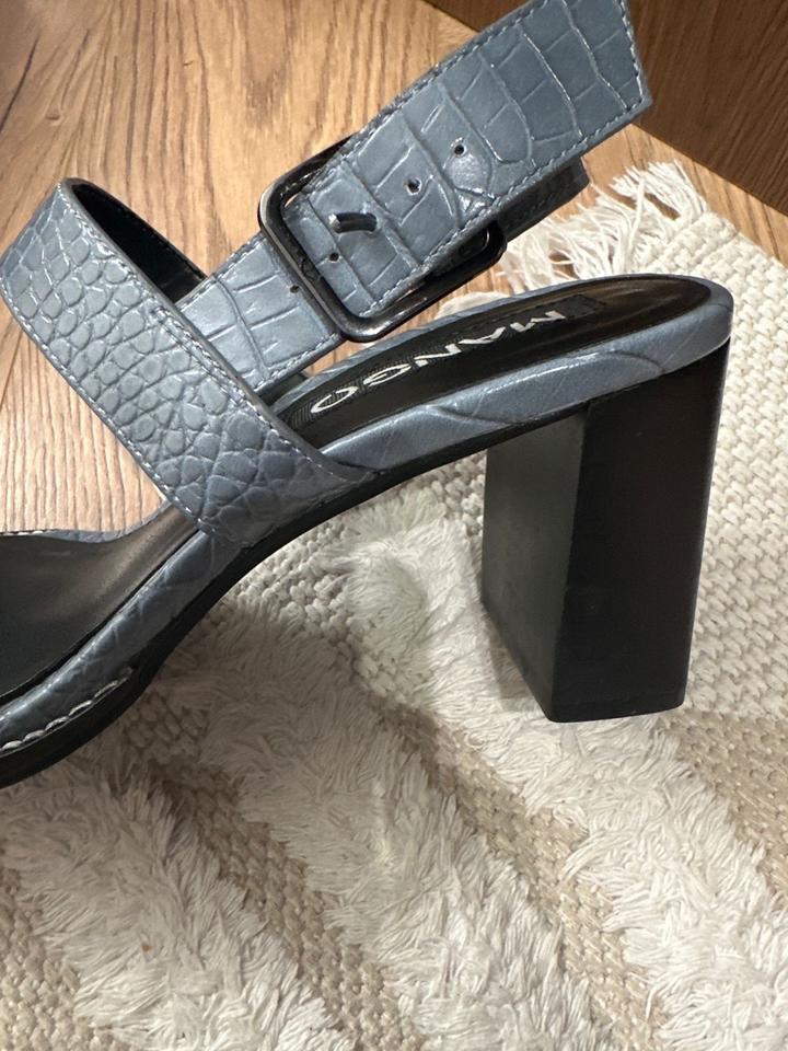 Босоножки Mango