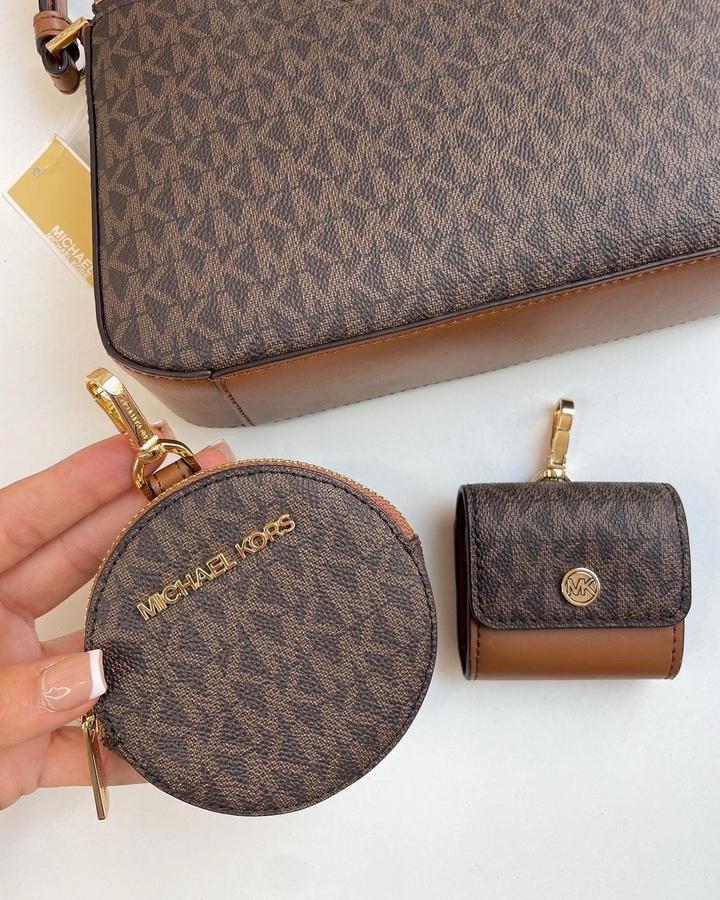 Сумка от Michael Kors