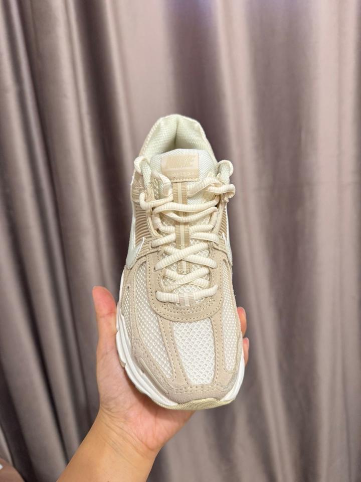 Новые Кроссовки Nike zoom vomero 5