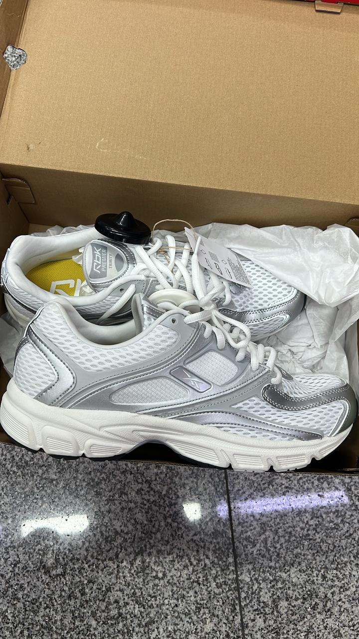 Кроссовки Reebok
