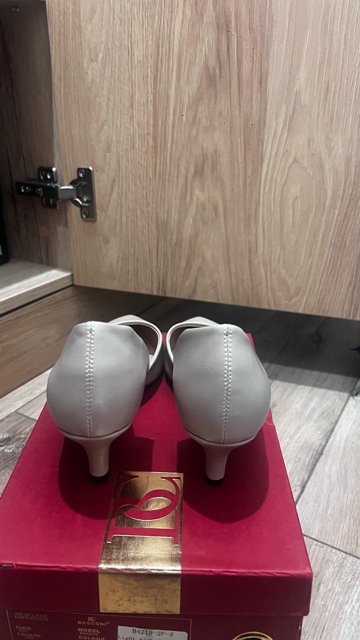 Продам туфли