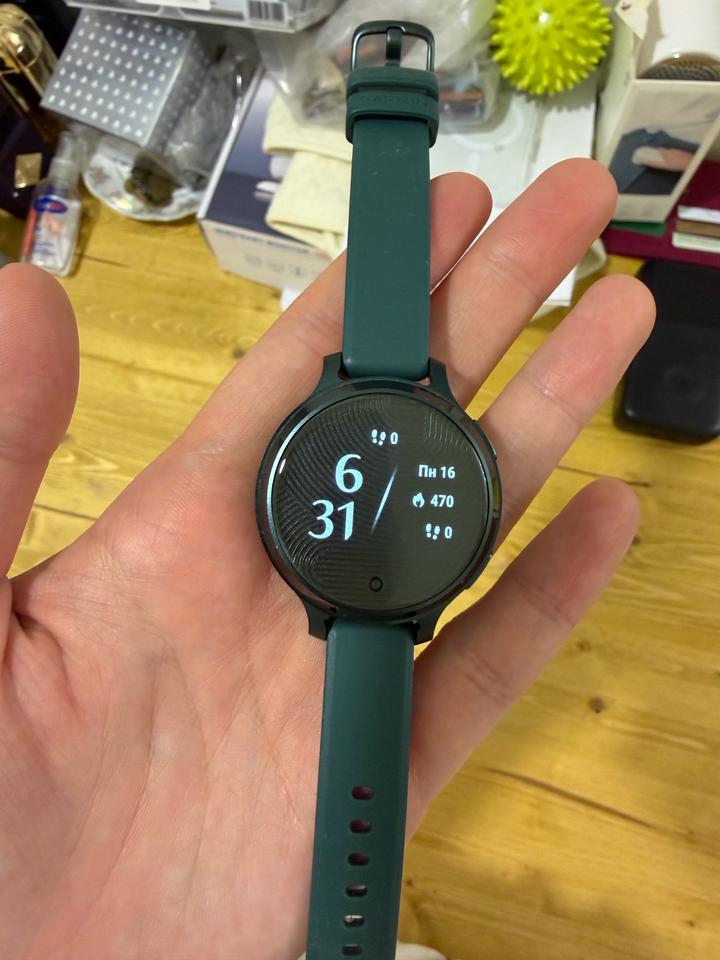 Женские часы garmin lily2